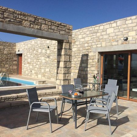 Villa Ypsilon Karotí Exteriér fotografie