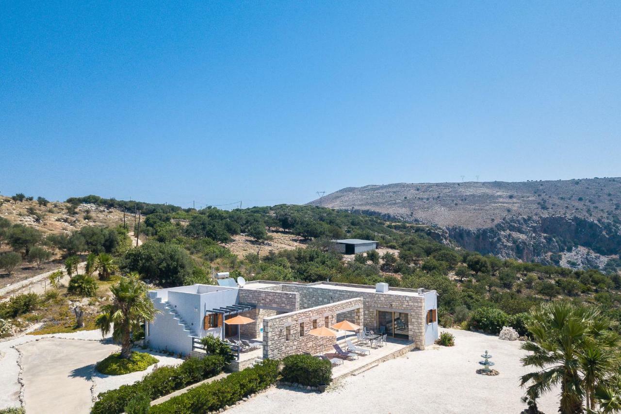 Villa Ypsilon Karotí Exteriér fotografie